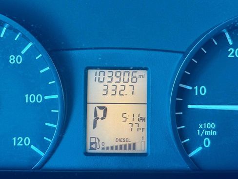 Used 2012 Mercedes-Benz Sprinter 2500 w/ Additional Battery Pkg image 29