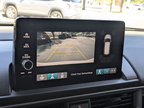 Used 2024 Honda Pilot Touring image 22