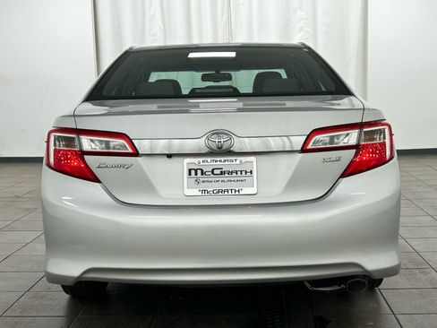 Used 2013 Toyota Camry XLE w/ Leather Pkg image 4