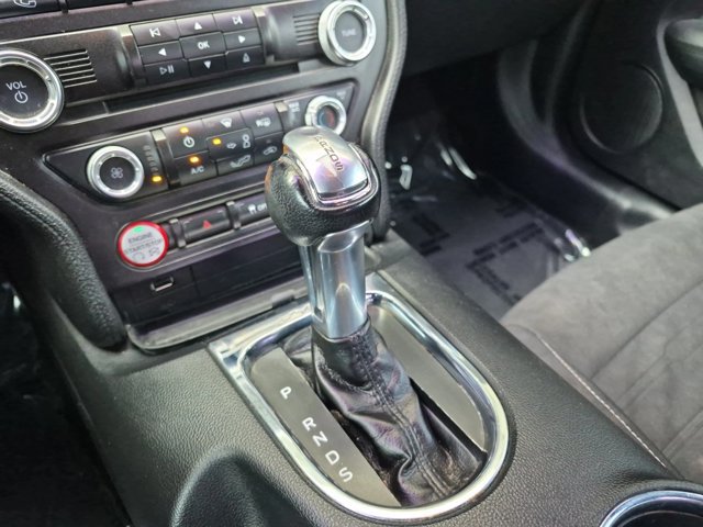 Used 2016 Ford Mustang GT RWD image 4
