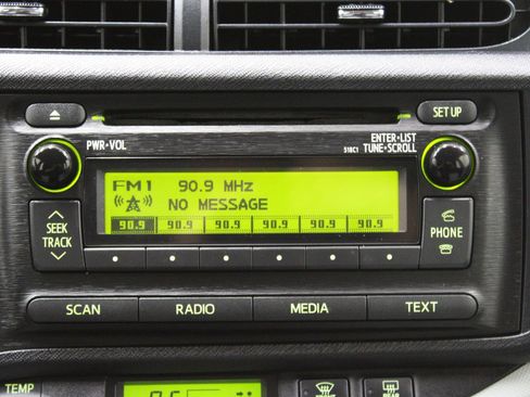 Used 2012 Toyota Prius C Two image 19