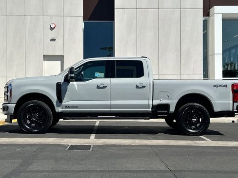 New 2026 Ford F250 XLT w/ XLT Premium Package AWD/4WD image 6