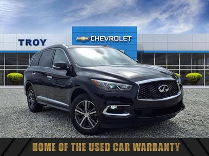 Used 2019 INFINITI QX60 Luxe w/ Essential Package