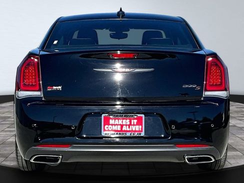 Certified 2023 Chrysler 300 S RWD image 23