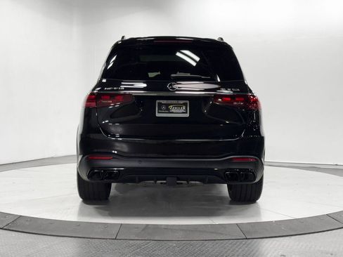 Used 2024 Mercedes-Benz GLS 63 AMG 4MATIC image 33