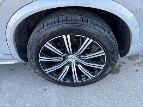 Certified 2023 Volvo XC90 B5 Core w/ Protection Package Premier image 16