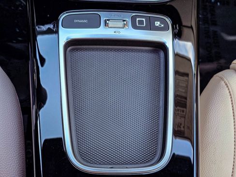 New 2025 Mercedes-Benz C 300 4MATIC Sedan image 21