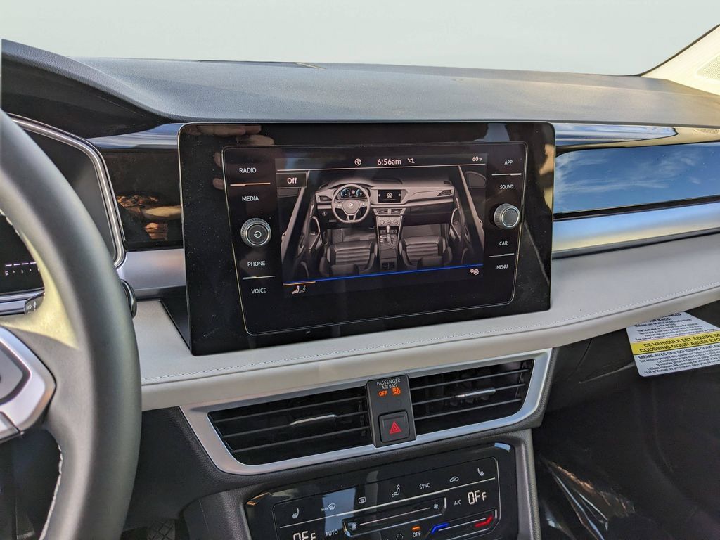 New 2026 Volkswagen Taos SE FWD image 19