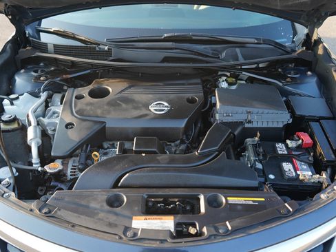 Used 2014 Nissan Altima 2.5 SL w/ Technology Package FWD image 29