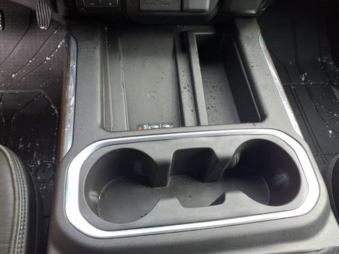 Used 2020 Chevrolet Silverado 1500 High Country image 12