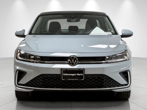 New 2026 Volkswagen Jetta SE FWD image 8