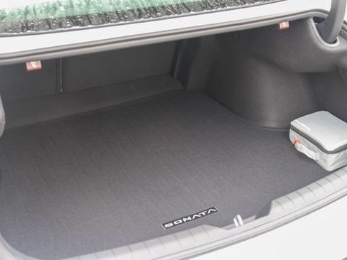 New 2026 Hyundai Sonata SE FWD image 8