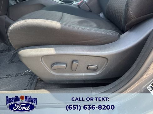 Used 2018 Nissan Rogue SV w/ Premium Package AWD/4WD image 27