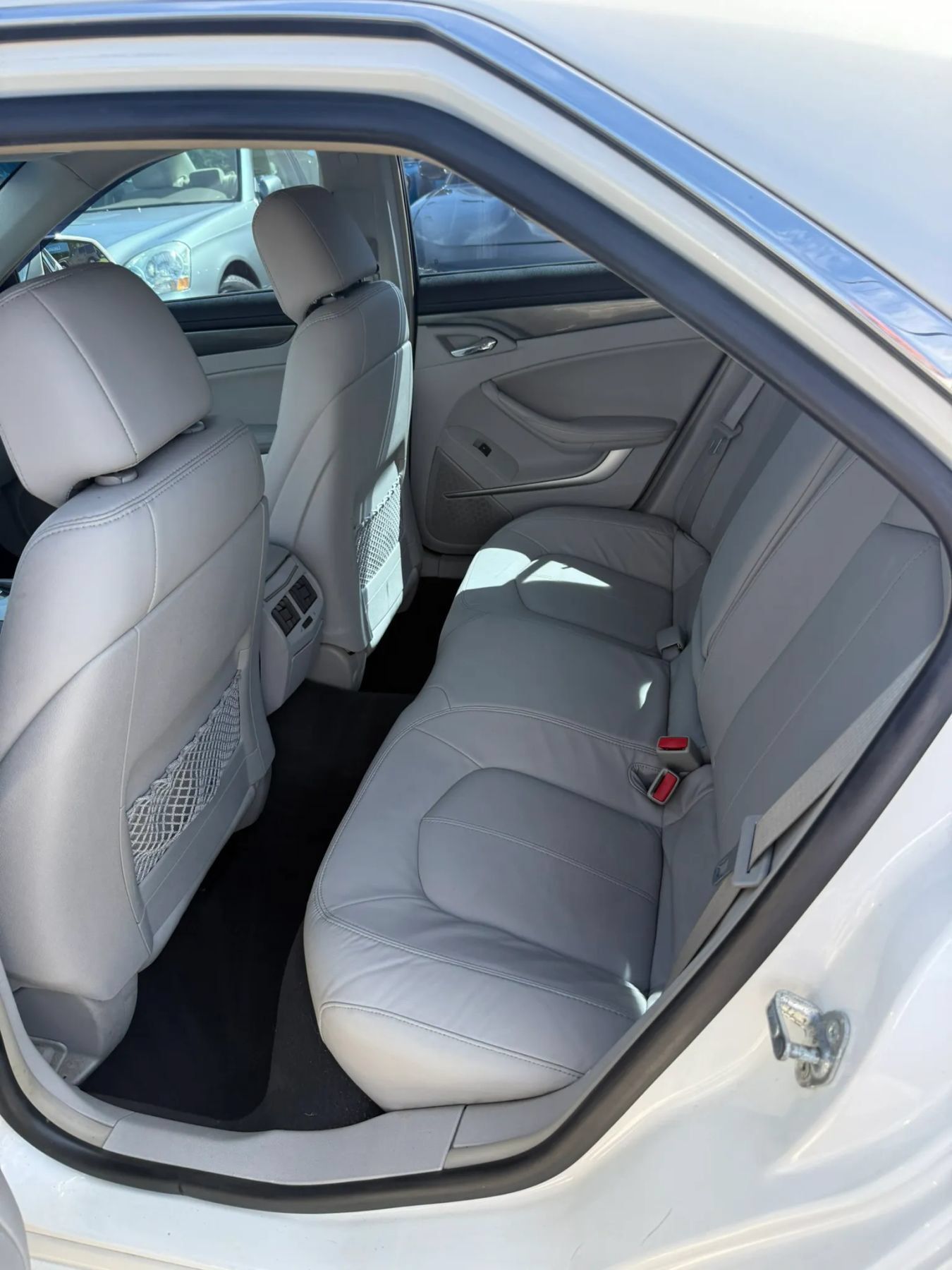 Used 2011 Cadillac CTS Sedan RWD image 17