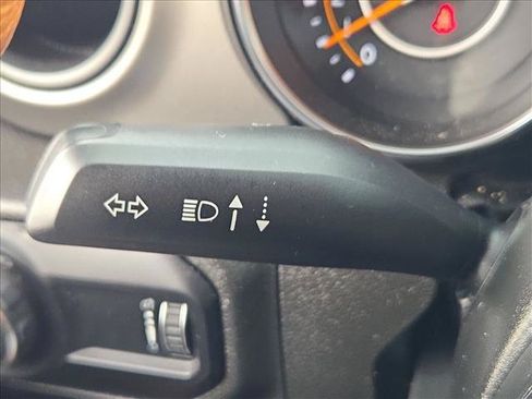 Used 2023 Jeep Wrangler Unlimited Sport AWD/4WD image 15