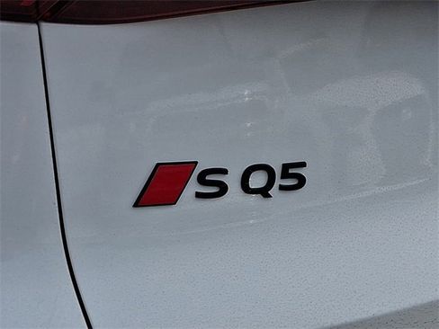 New 2025 Audi SQ5 Premium Plus image 22