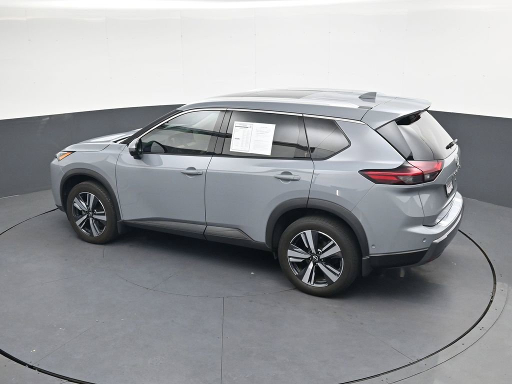 Used 2024 Nissan Rogue SL w/ SL Premium Package FWD image 33