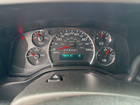 Used 2017 Chevrolet Express 2500 LS image 13