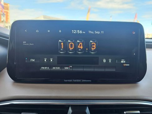 Used 2022 Hyundai Santa Fe Limited image 32