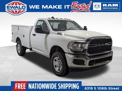 New 2024 RAM 2500 Tradesman w/ Chrome Appearance Group