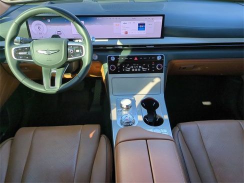 Certified 2025 Genesis GV80 2.5T Prestige image 13