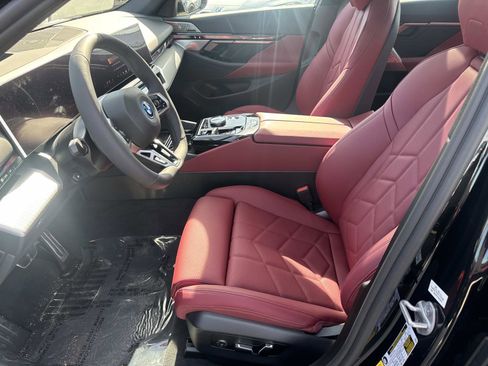 New 2026 BMW i5 eDrive40 w/ M Sport Package image 14