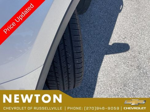 Used 2019 Ford Explorer XLT w/ Equipment Group 202A FWD image 48