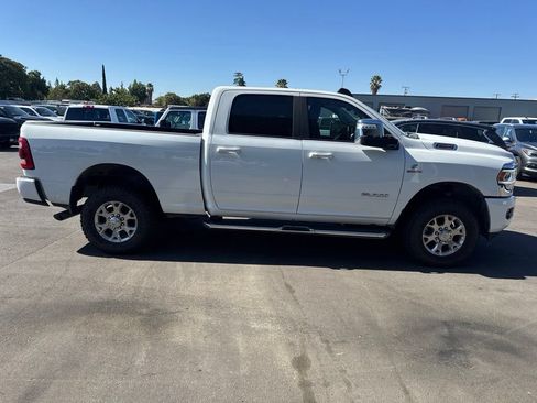 Used 2024 RAM 2500 Laramie AWD/4WD image 2
