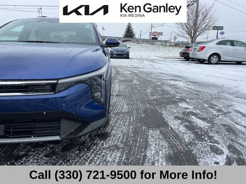 Used 2025 Kia K4 EX image 21