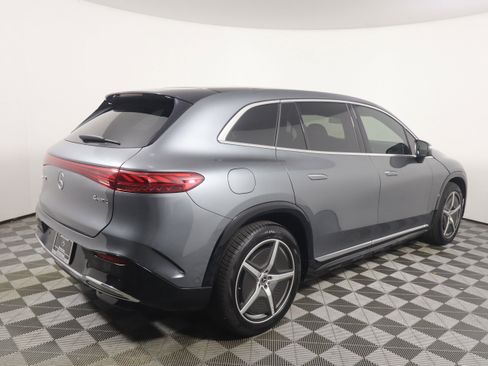 Certified 2023 Mercedes-Benz EQS 580 4MATIC SUV image 5