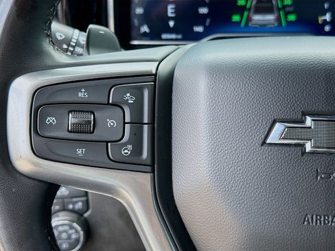 Used 2023 Chevrolet Silverado 1500 RST AWD/4WD image 31