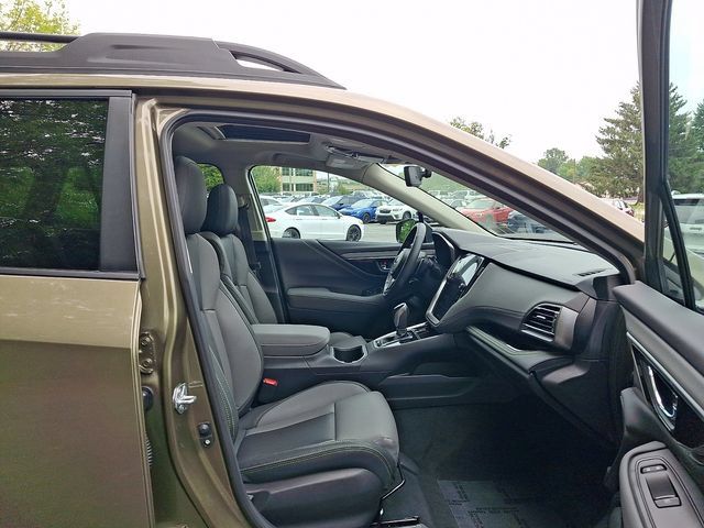 Certified 2025 Subaru Outback Onyx Edition AWD/4WD image 51