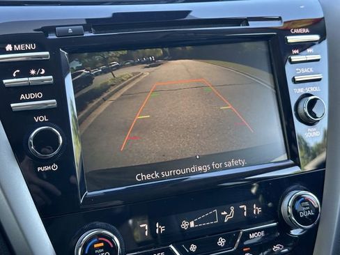 Certified 2024 Nissan Murano SV w/ SV Midnight Edition Package FWD image 31