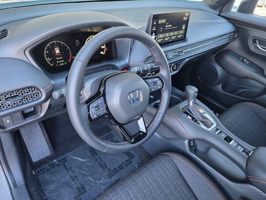 Certified 2027 Honda HR-V Sport image 13