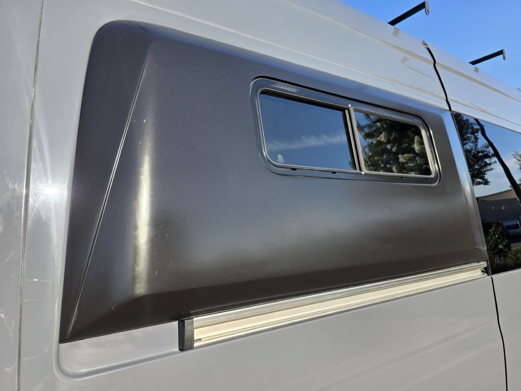 Used 2021 Mercedes-Benz Sprinter 2500 image 18