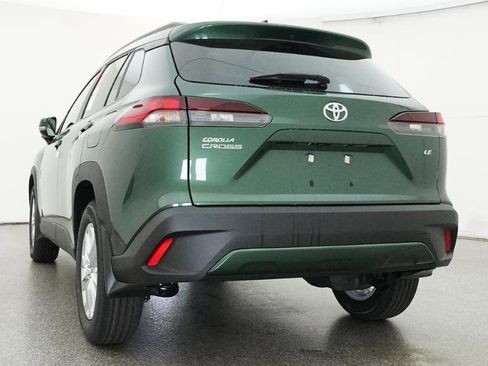 New 2026 Toyota Corolla Cross LE image 7