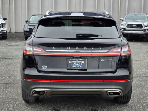 Used 2020 Lincoln Nautilus Reserve image 24