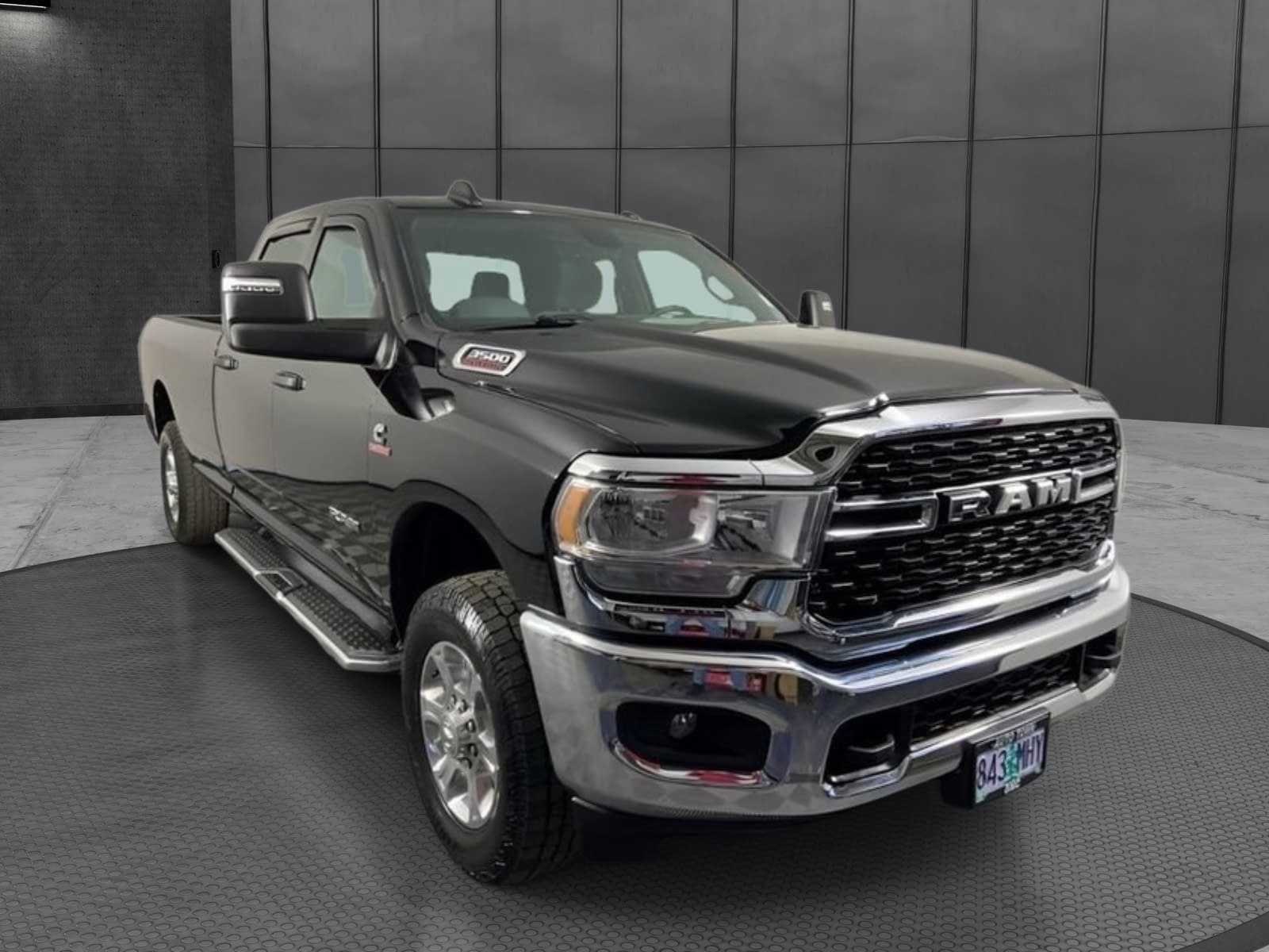 Used 2024 RAM 3500 Big Horn AWD/4WD image 5