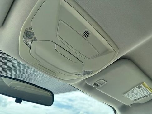 Used 2015 Ford Escape SE FWD image 44