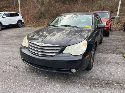 Used 2008 Chrysler Sebring Limited image 4