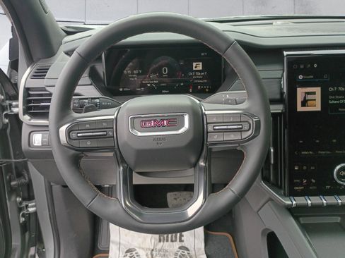 Used 2026 GMC Acadia AT4 AWD/4WD image 13