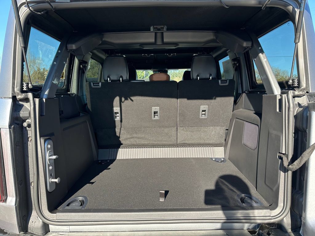 New 2024 Ford Bronco Outer Banks AWD/4WD image 13