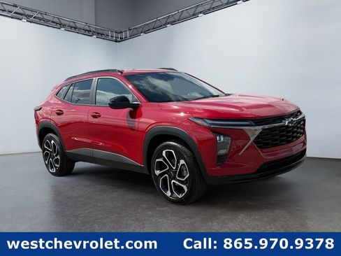 New 2026 Chevrolet Trax RS w/ Driver Confidence Package FWD image 1