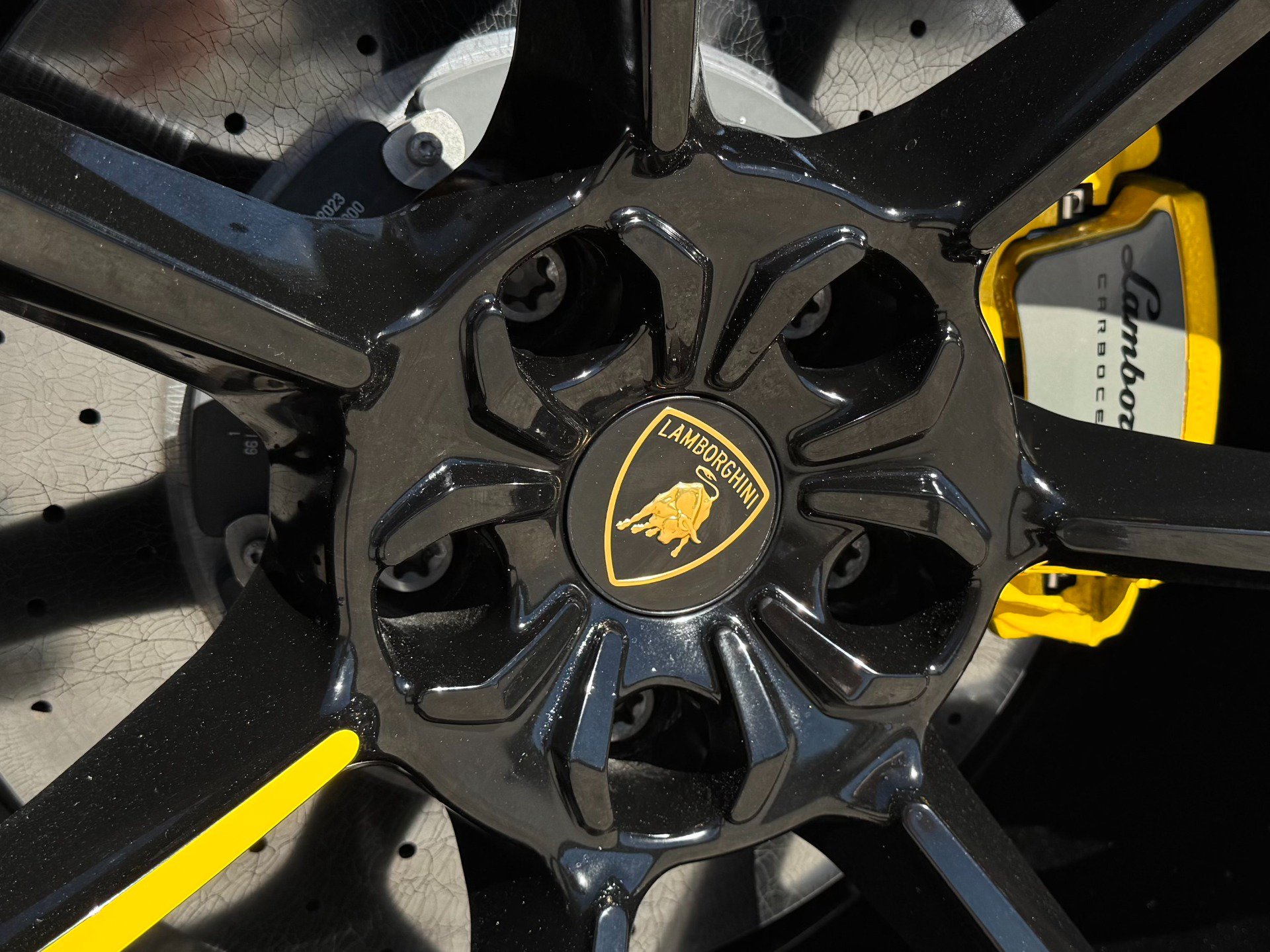 Used 2024 Lamborghini Urus Performante AWD/4WD image 72