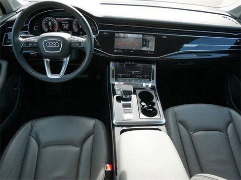 Used 2025 Audi Q7 3.0T Premium Plus AWD/4WD image 11