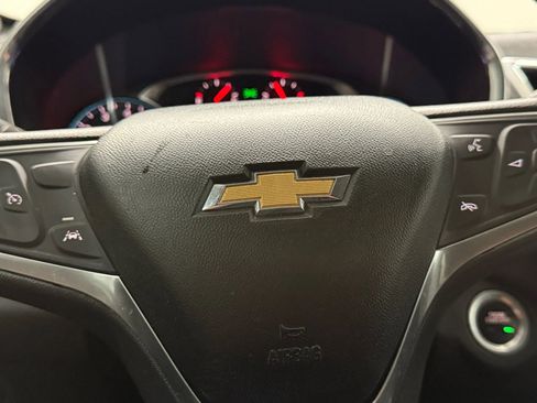 Used 2020 Chevrolet Equinox LT image 25