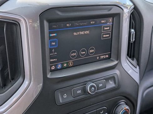 Used 2020 Chevrolet Silverado 1500 Custom w/ Custom Value Package image 23