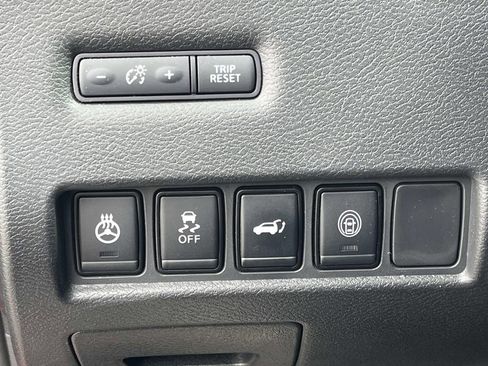 Used 2023 Nissan Murano Platinum w/ Cargo Package image 28