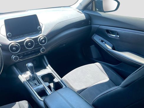 Used 2022 Nissan Sentra SV FWD image 22