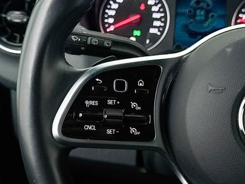 Used 2024 Mercedes-Benz Sprinter 2500 image 39